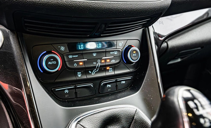 Ford C-MAX cena 39900 przebieg: 215910, rok produkcji 2016 z Jabłonowo Pomorskie małe 379